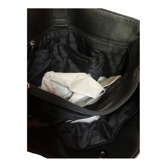 Michael Kors black pebble leather tote bag - Picture 9 of 9